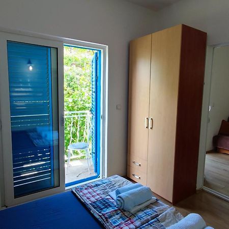 Apartmani Famelja Jovanovic Sveti Stefan Camera foto