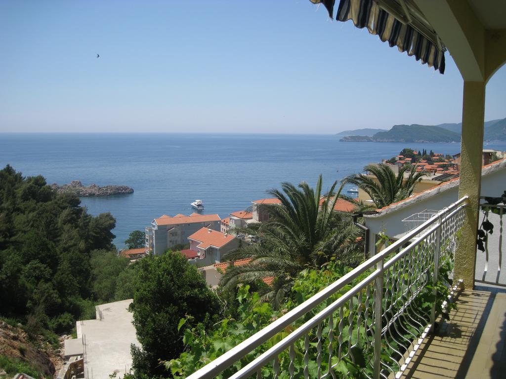 Apartmani Famelja Jovanovic Sveti Stefan Esterno foto