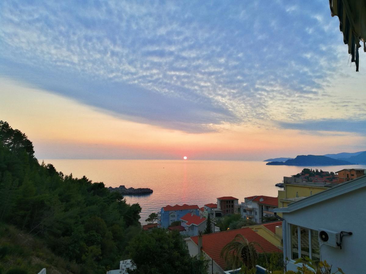 Apartmani Famelja Jovanovic Sveti Stefan Esterno foto